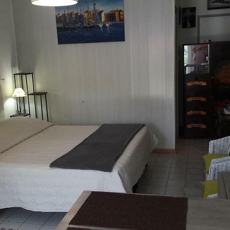 Les Vergers Saint Baldou Bed & Breakfast Cavaillon Exterior photo