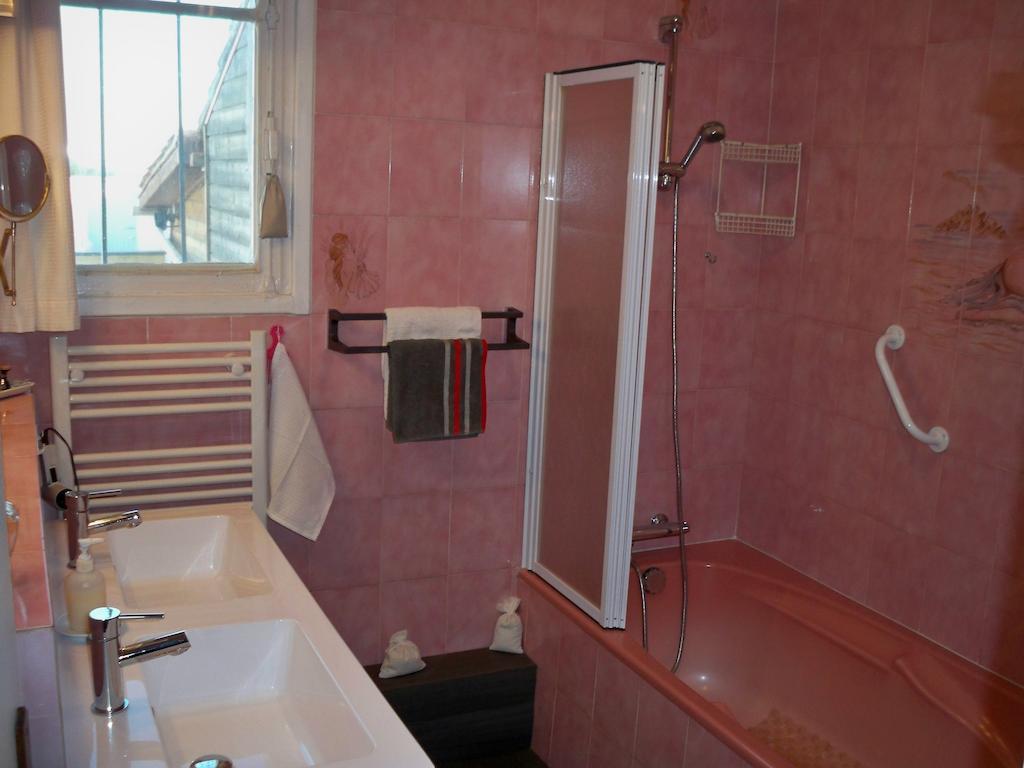 Les Vergers Saint Baldou Bed & Breakfast Cavaillon Exterior photo