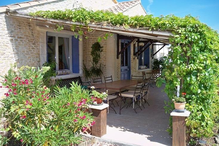 Les Vergers Saint Baldou Bed & Breakfast Cavaillon Exterior photo